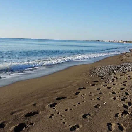 La Casa A Due Passi Dal Mare كاسْتيلونْشيلّو